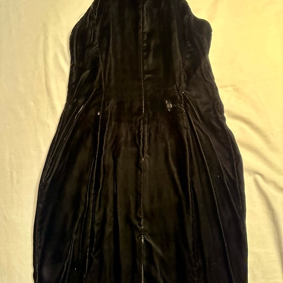 ALEX formal, velvet, sleeveless dress with pearl neckline Size L - Picture 4 of 4